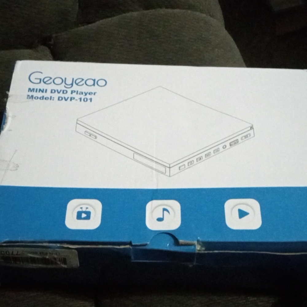 Geoueao mini portable DVD player model #dvp101 multi color